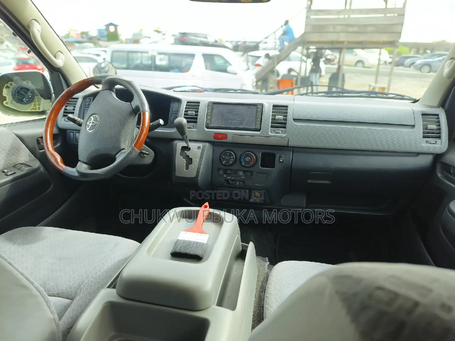 Toyota HiAce 2012 Grey