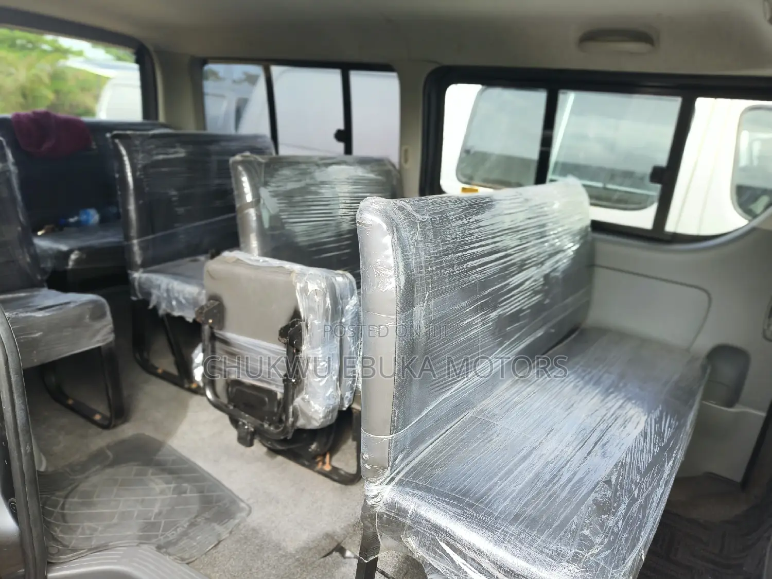 Toyota HiAce 2012 Grey
