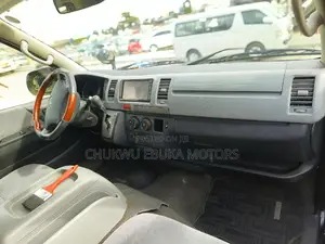 Toyota HiAce 2012 Grey