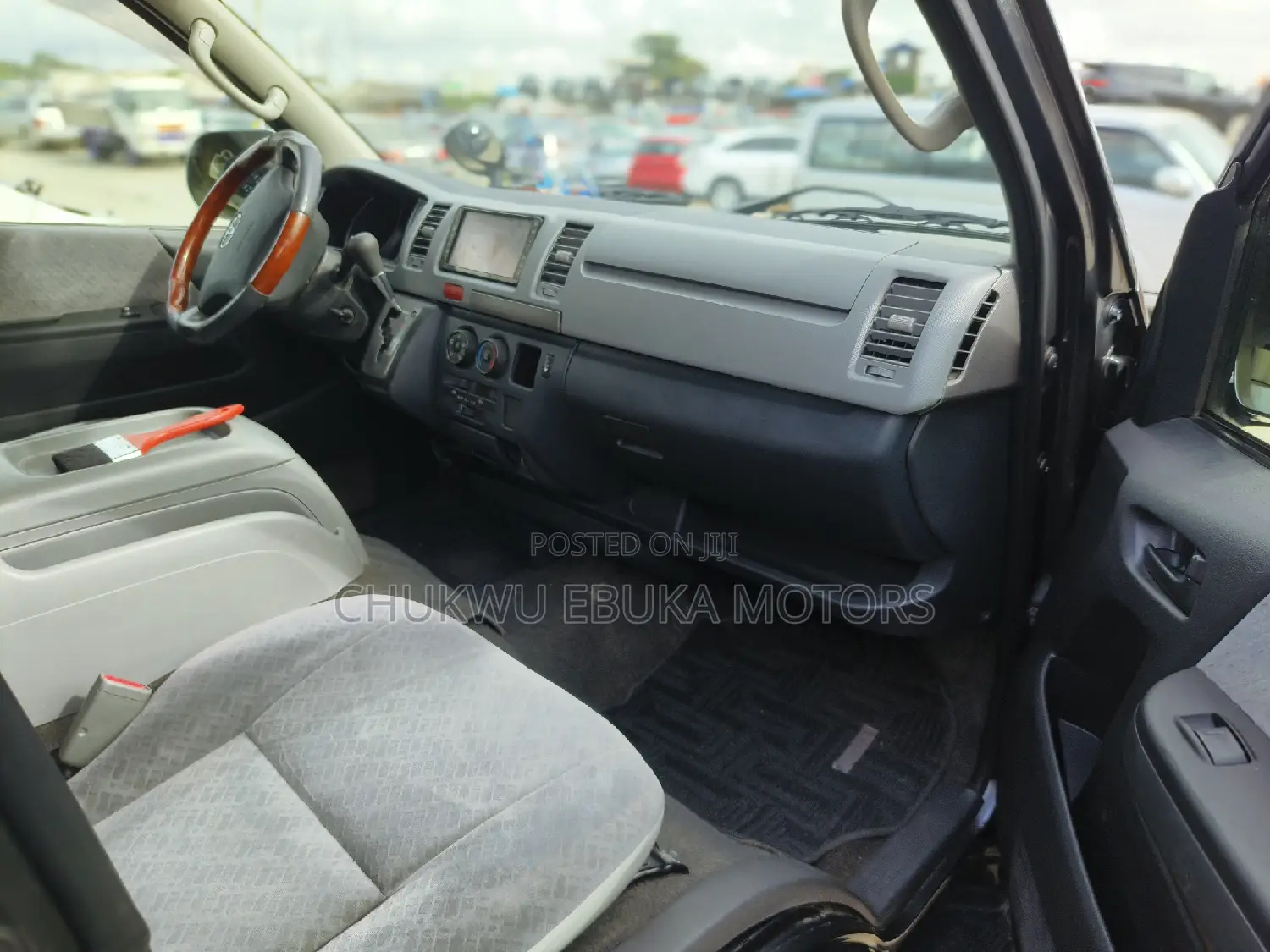 Toyota HiAce 2012 Grey
