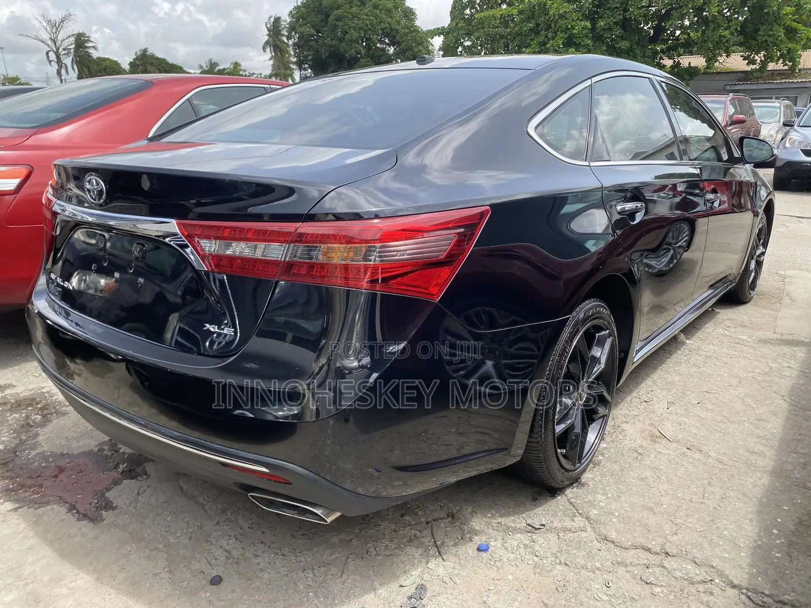 Toyota Avalon 2016 Black