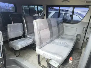 Toyota HiAce 2013 Grey