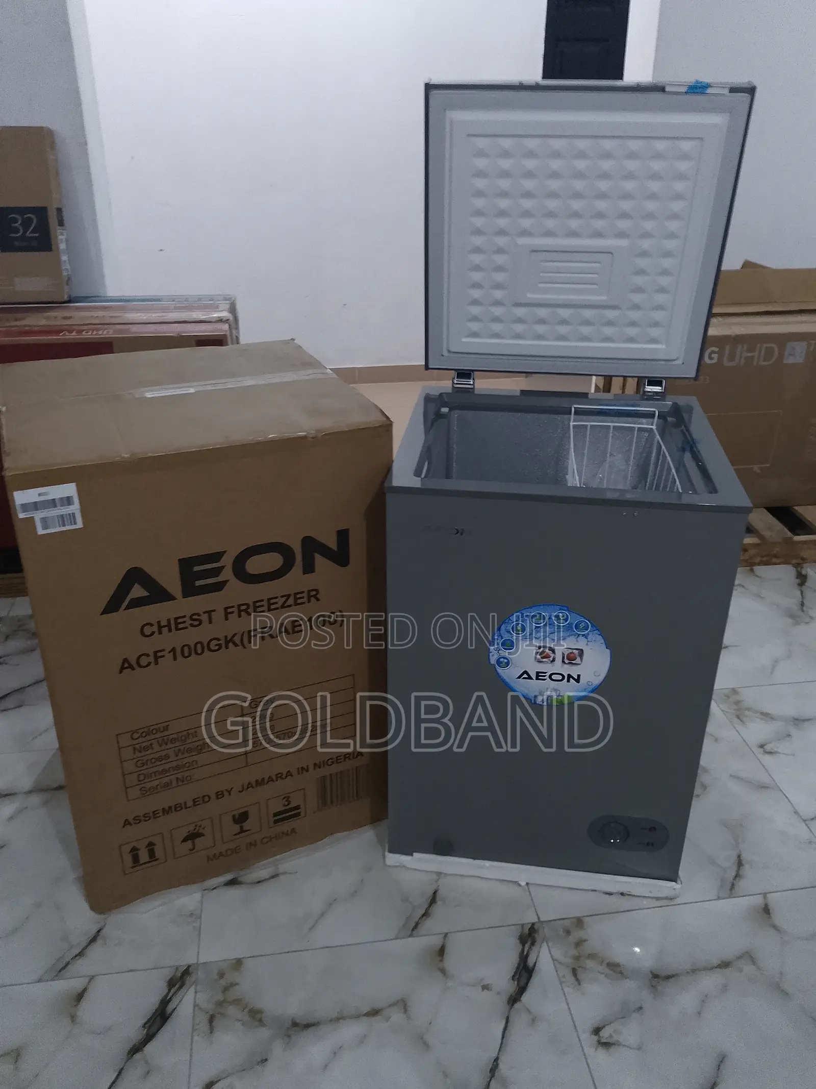 Efficient Aeon 100L Chest Freezer