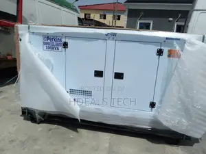 Soundproof Perkins Diesel Generator-100kva.