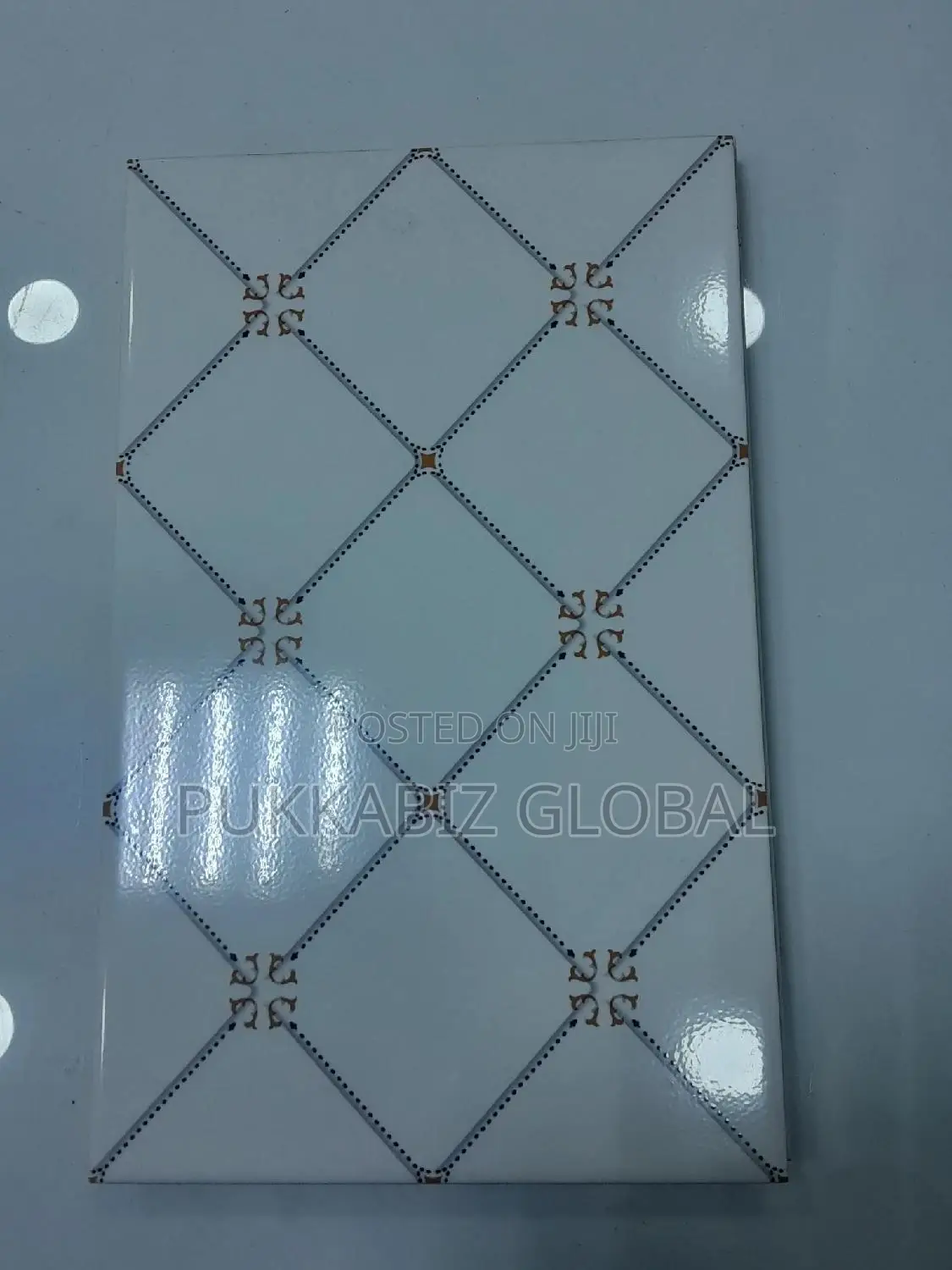 25 X 40 Wall Tile