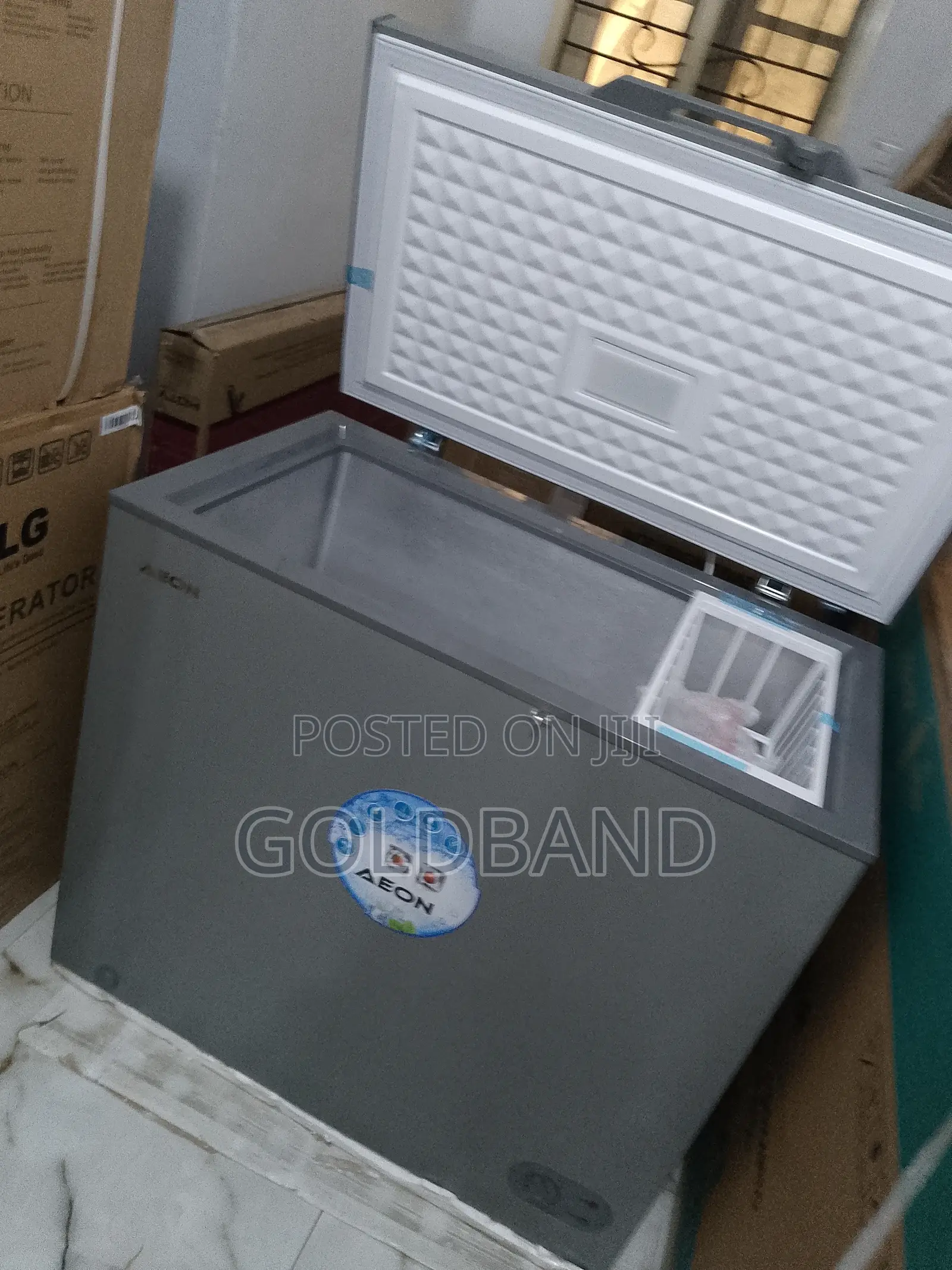 New Aeon 200L Chest Freezer