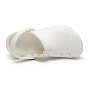 Theatre Clogs