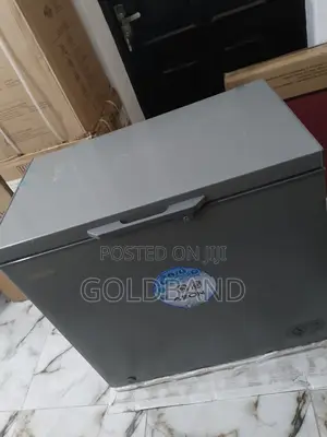 Durable AEON CHEST FREEZER (200 Litres)