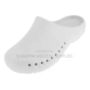 High Quality Clogs