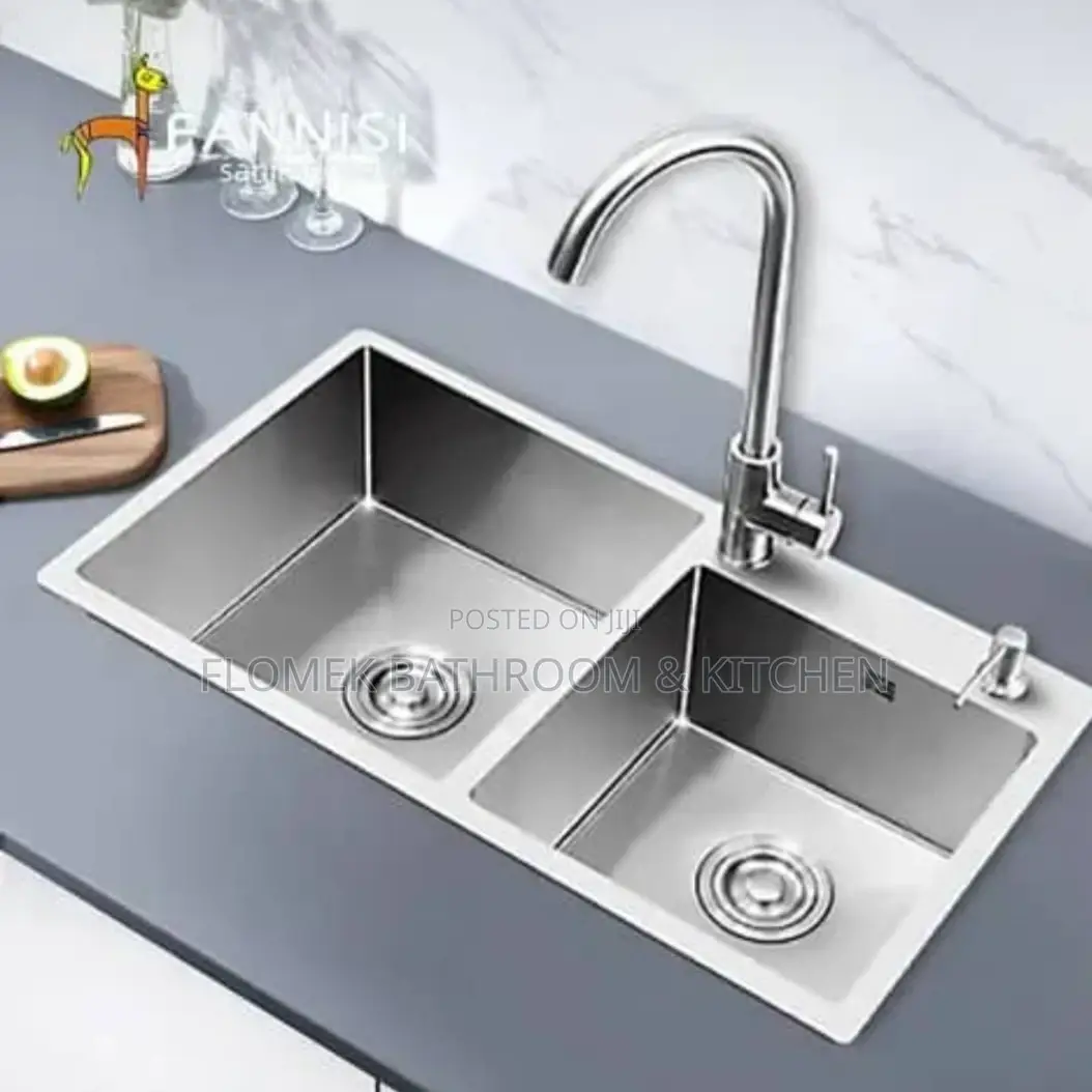 Executive Kitchen Sink With Mixer.