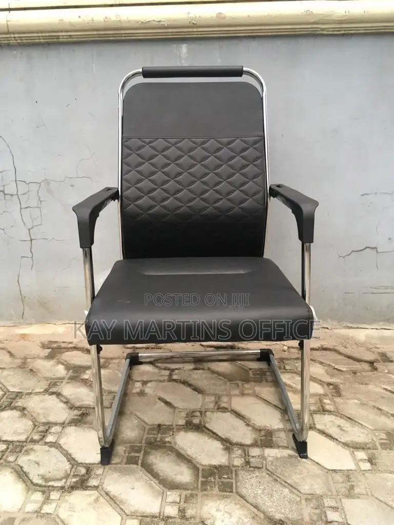A Visitors Chair for Your Visitors Comfort