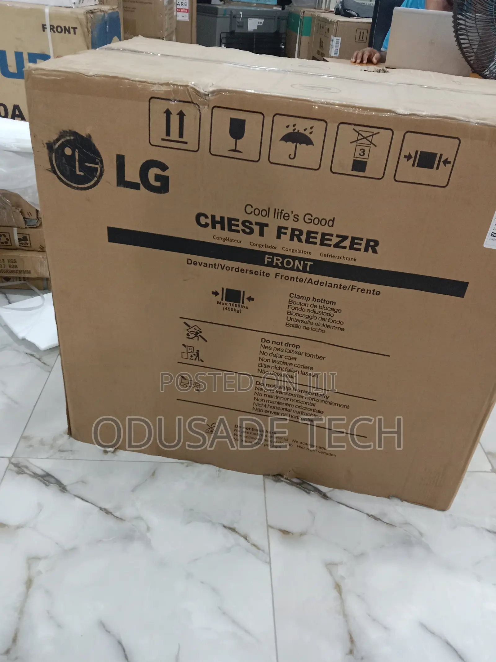 Durable CLG 320 200l Chest Freezer