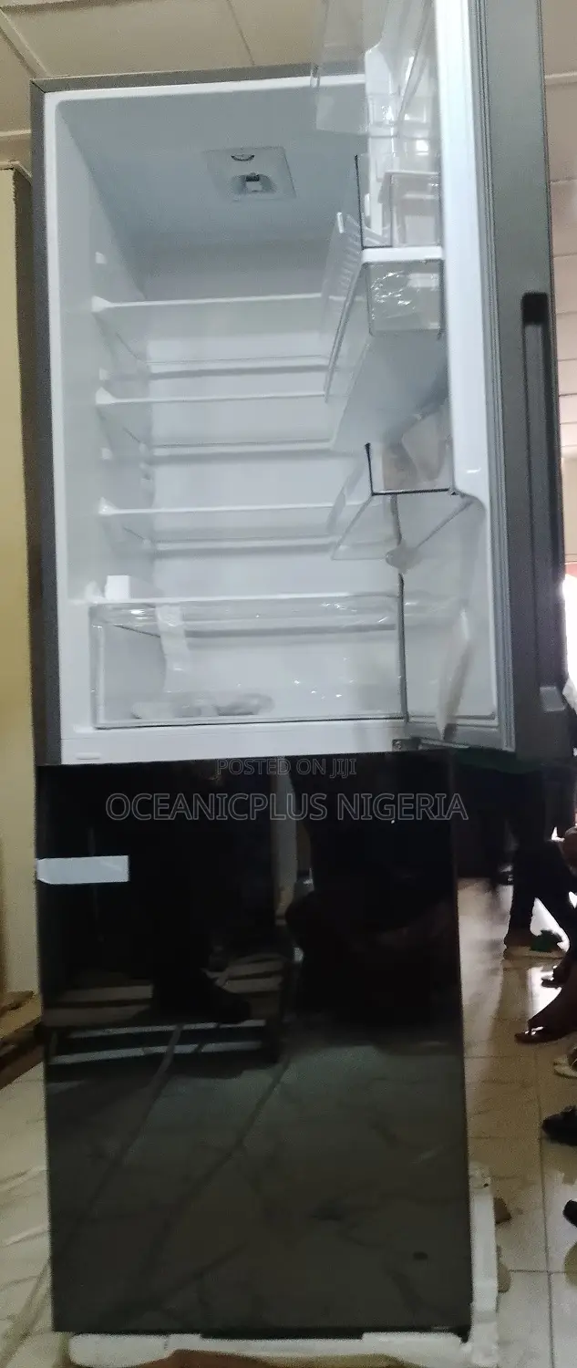 Hisense Double Doors Refrigerator With Water Dispenser