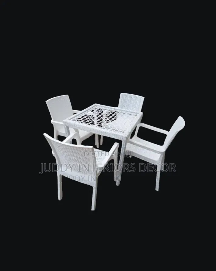 Outdoor Restaurant Table Set