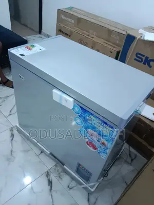 Energy Regulating CLG 320 200l Chest Freezer