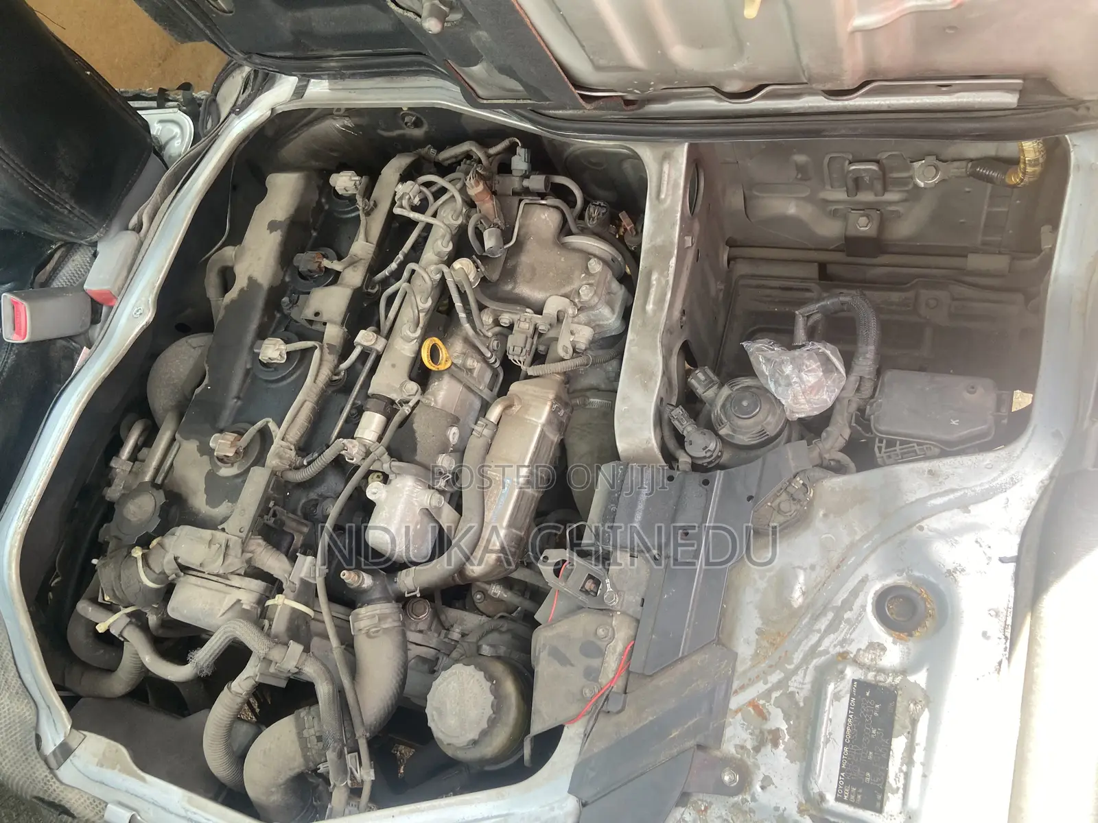 Toyota HiAce 2012 Silver