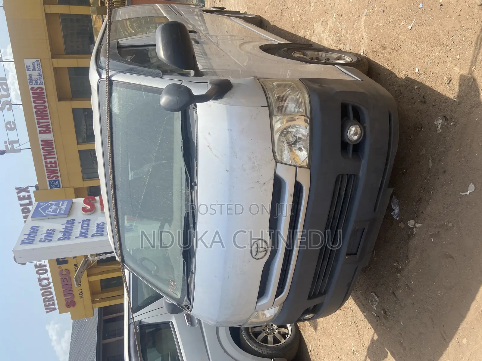 Toyota HiAce 2012 Silver