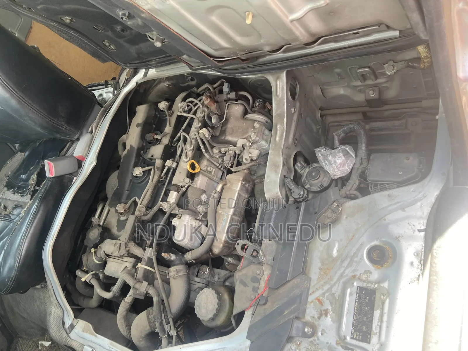 Toyota HiAce 2012 Silver