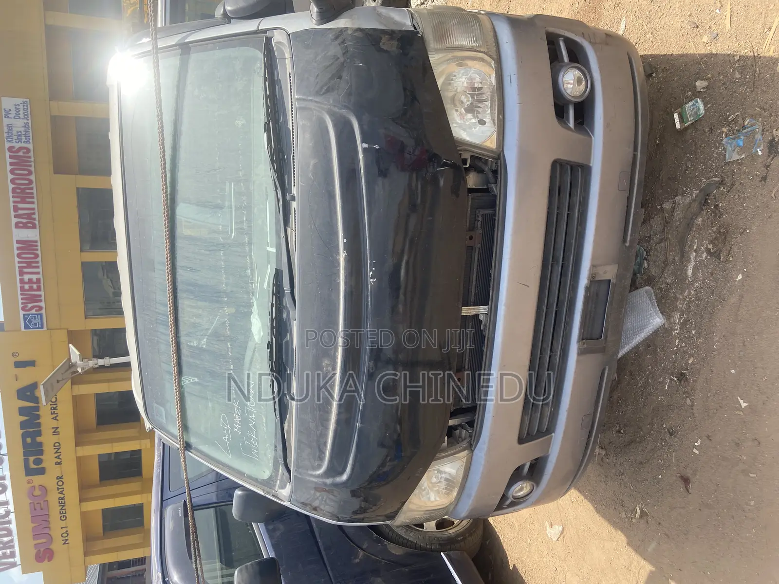 Toyota HiAce 2012 Silver