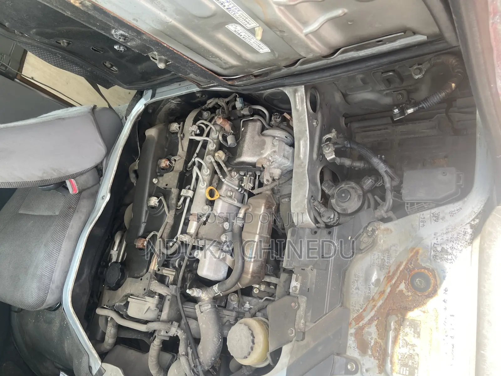 Toyota HiAce 2012 Silver