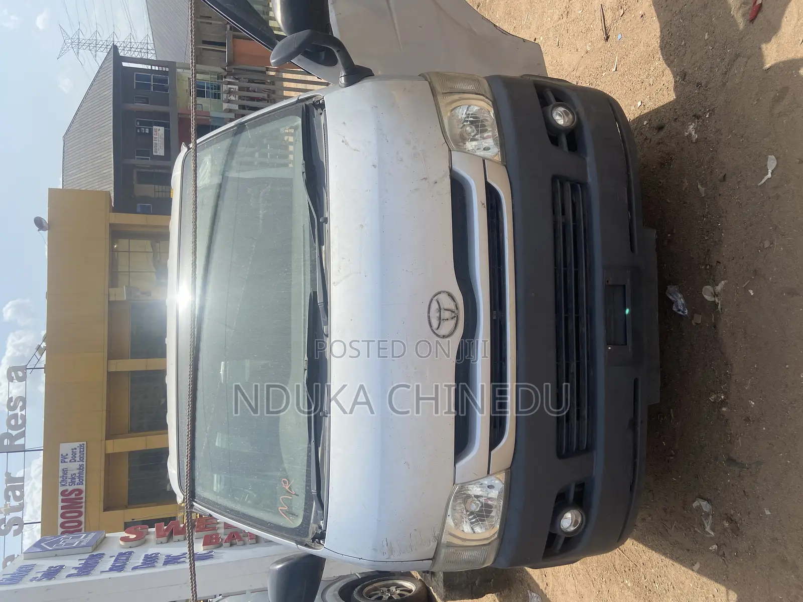 Toyota HiAce 2012 Silver