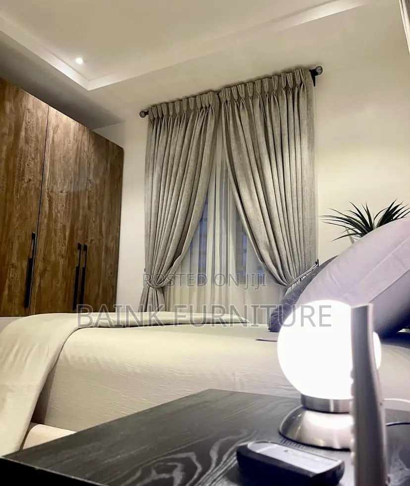 Bedframe Stand