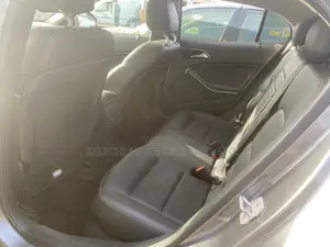 Mercedes-Benz GLA 250 2015 Gray