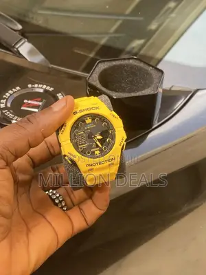 Rubber Strap Sport Men’S Wrist Watch