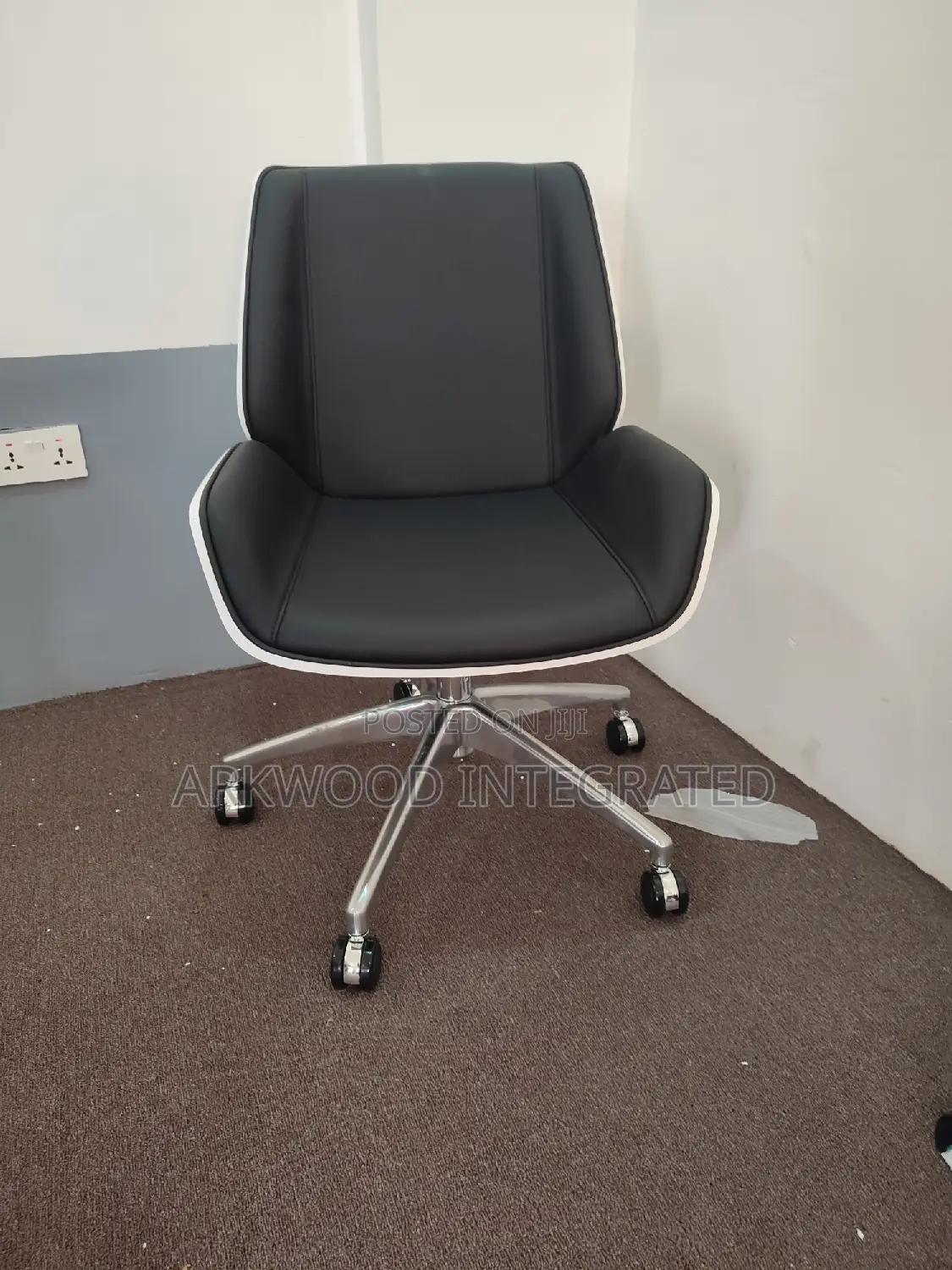 Mordern Office Chair