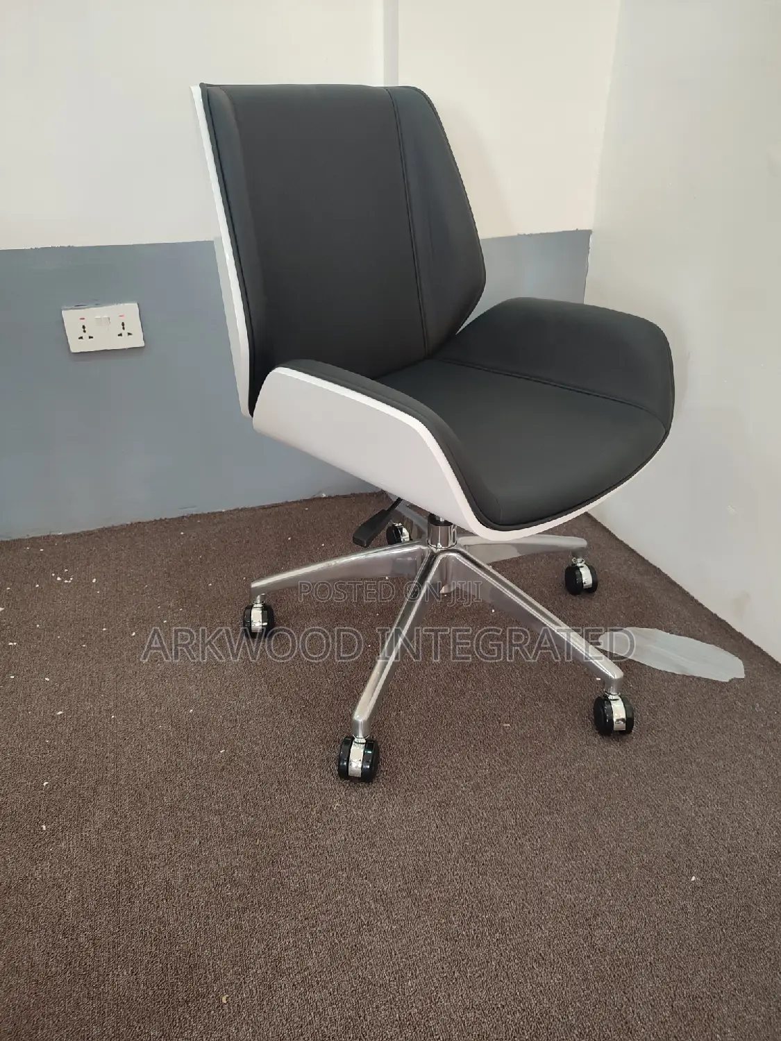 Mordern Office Chair