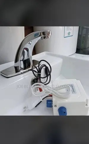 Stainless Sensor Tap With It’S Complete Accessories