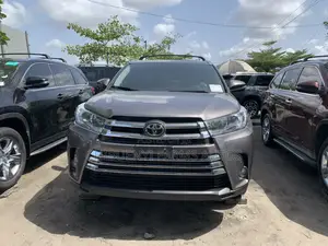 Toyota Highlander 2016 Gray