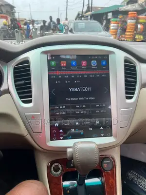 2002-2007 Toyota Highlander Tesla Android Navigation System