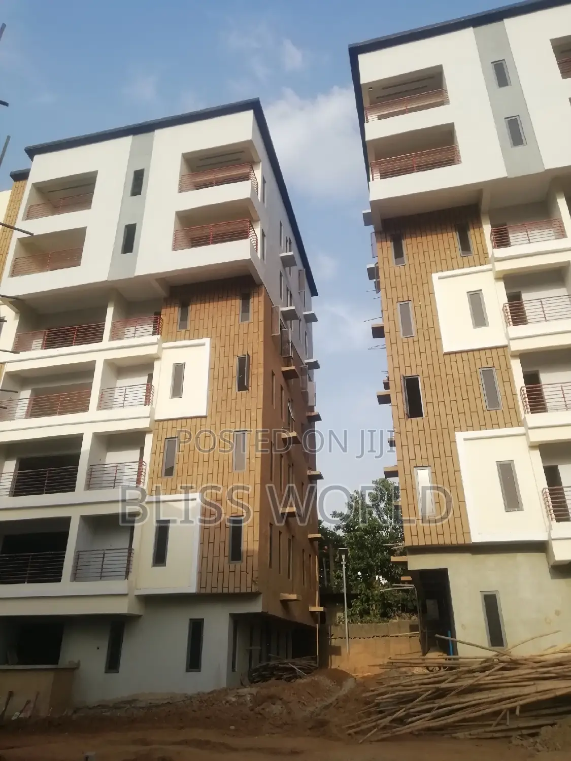3bdrm Block of Flats in Mabuchi, Mabushi for sale
