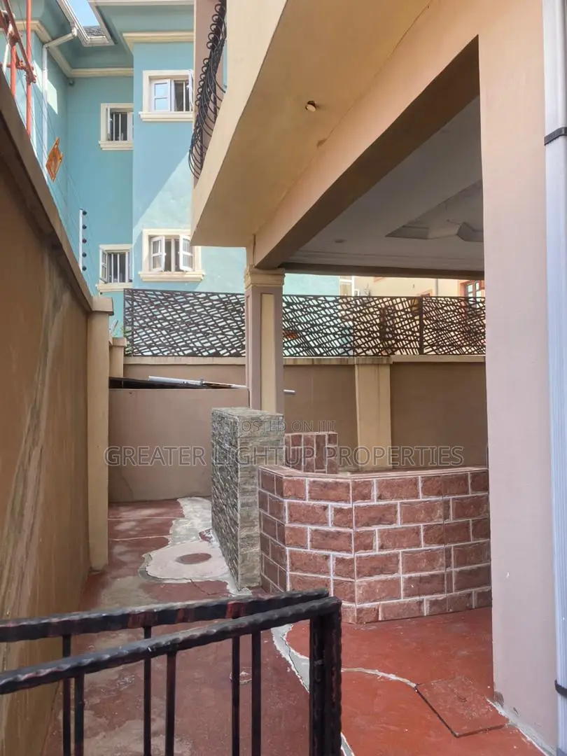 Furnished 5bdrm Duplex in Shangisha Estate for rent