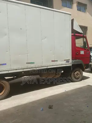 Relocation and Haulage Truck Service