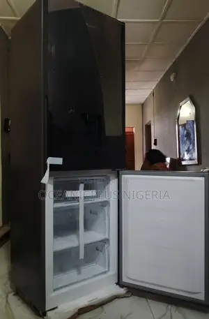 Photo - Home Friendly Hisense Refrigerator With Double Doors