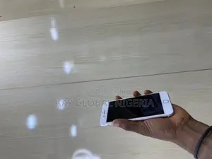 Apple iPhone 7 Plus 128 GB Gold