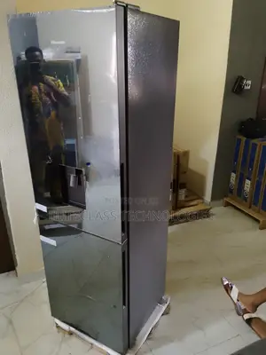 Ref308dr Hisense Refrigerator 300L.