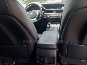 Lexus ES 2013 Red
