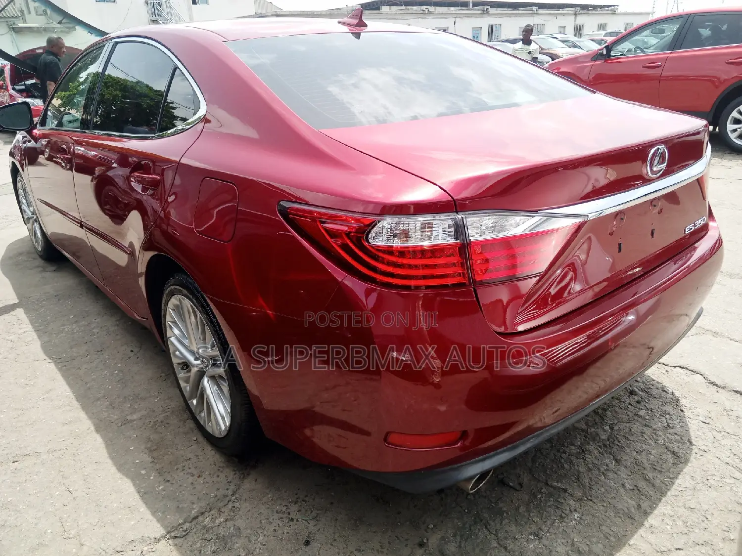 Lexus ES 2013 Red