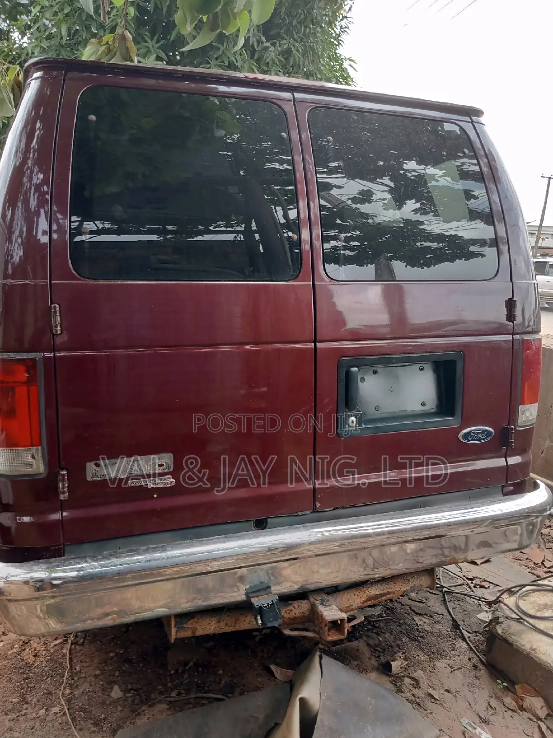 Ford Excursion 2006 Red