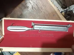 Surgical Knife(Humbie Knife)