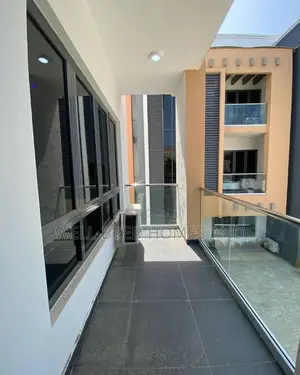 4bdrm Duplex in Banana for rent