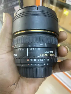 Sigma Lens 15mm F1:2.8ex DG Fisheye