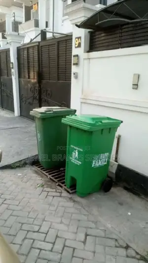 Waste Bin/ Wheeler 240 Litres