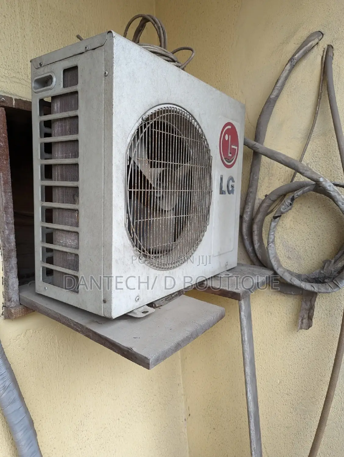 1HP LG Air Conditioner