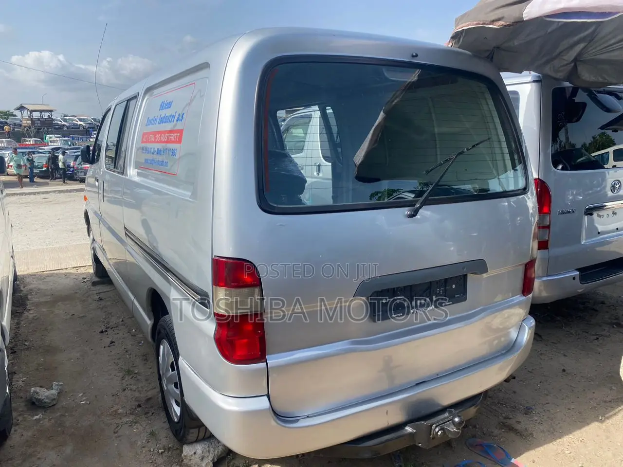 Toyota HiAce 2004 Silver