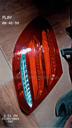 Back Light E300 2018 Left Side America