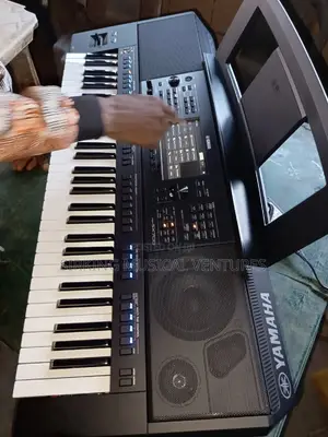 Yamaha Psrsx700 Arranger Workstation Keyboard